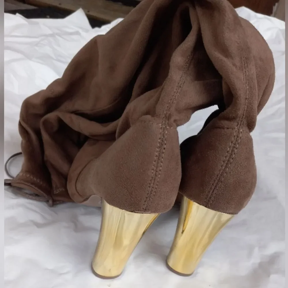 NWT Wild Diva Over The Knee High Heel Boots Golden Heel Size 6.5